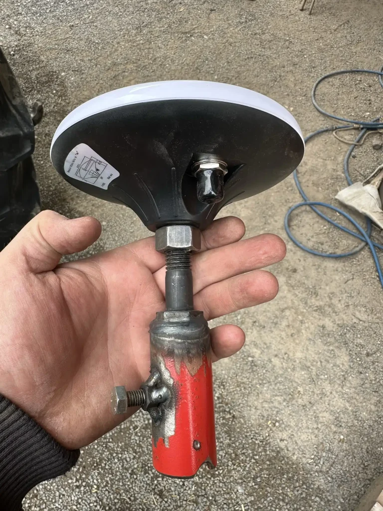 Antenne mit Halterung